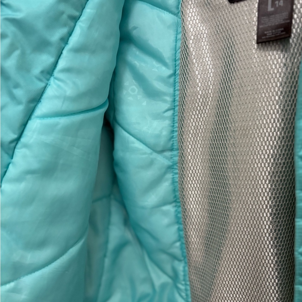 Stylish Kids Puffer Jacket - Black and Blue - Picture 3 of 16